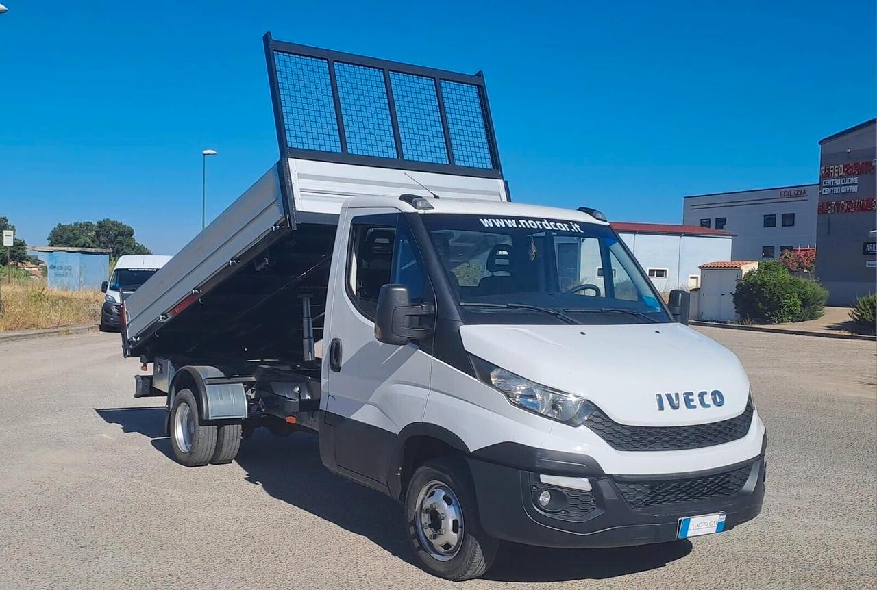 Iveco Daily 35C13 2.3 RIBALTABILE TRILATERALE