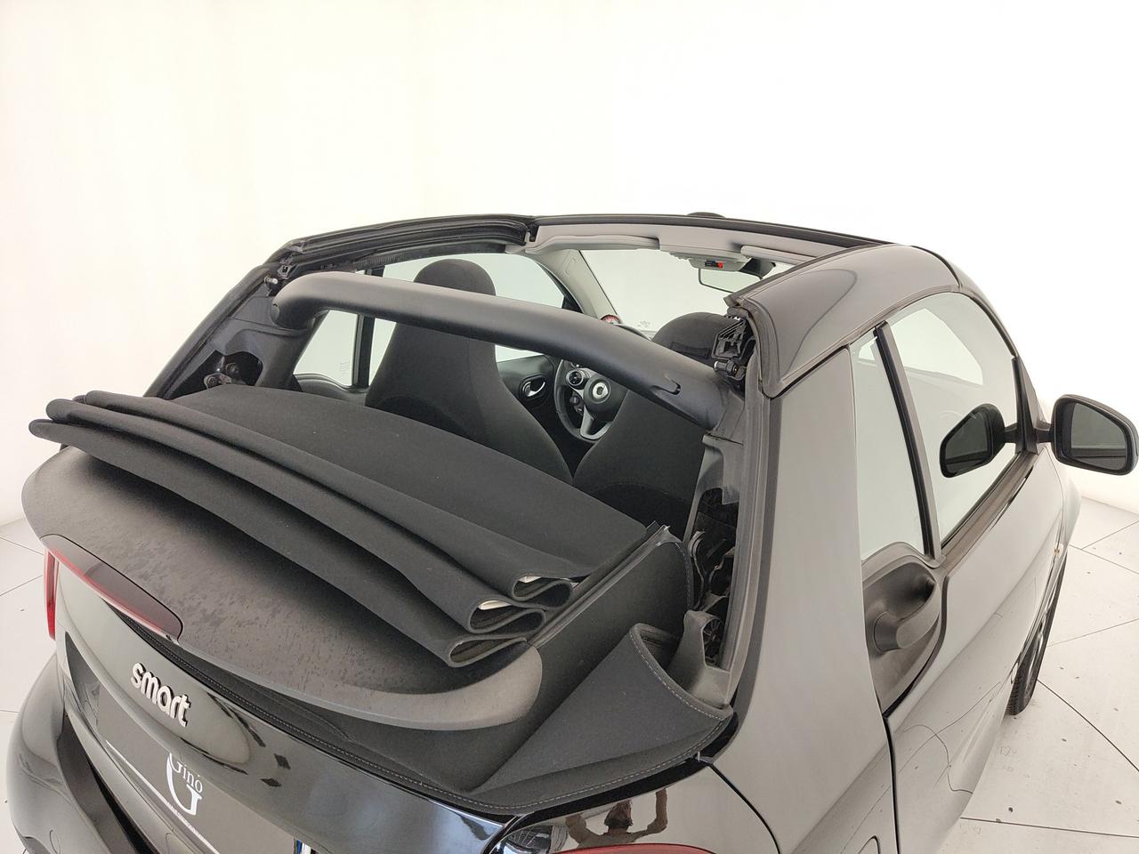 SMART Fortwo Cabrio eq Passion 4,6kW