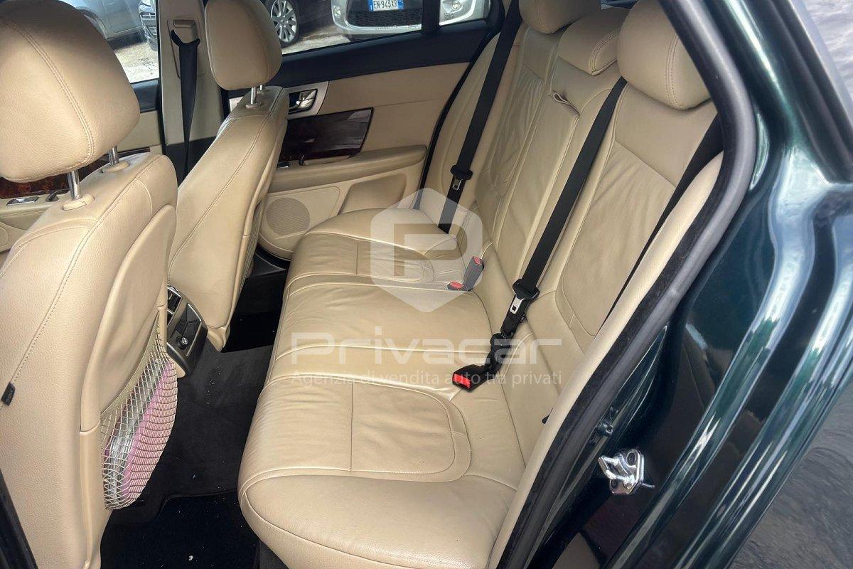 JAGUAR XF Sportbrake 2.2 D Business Edition