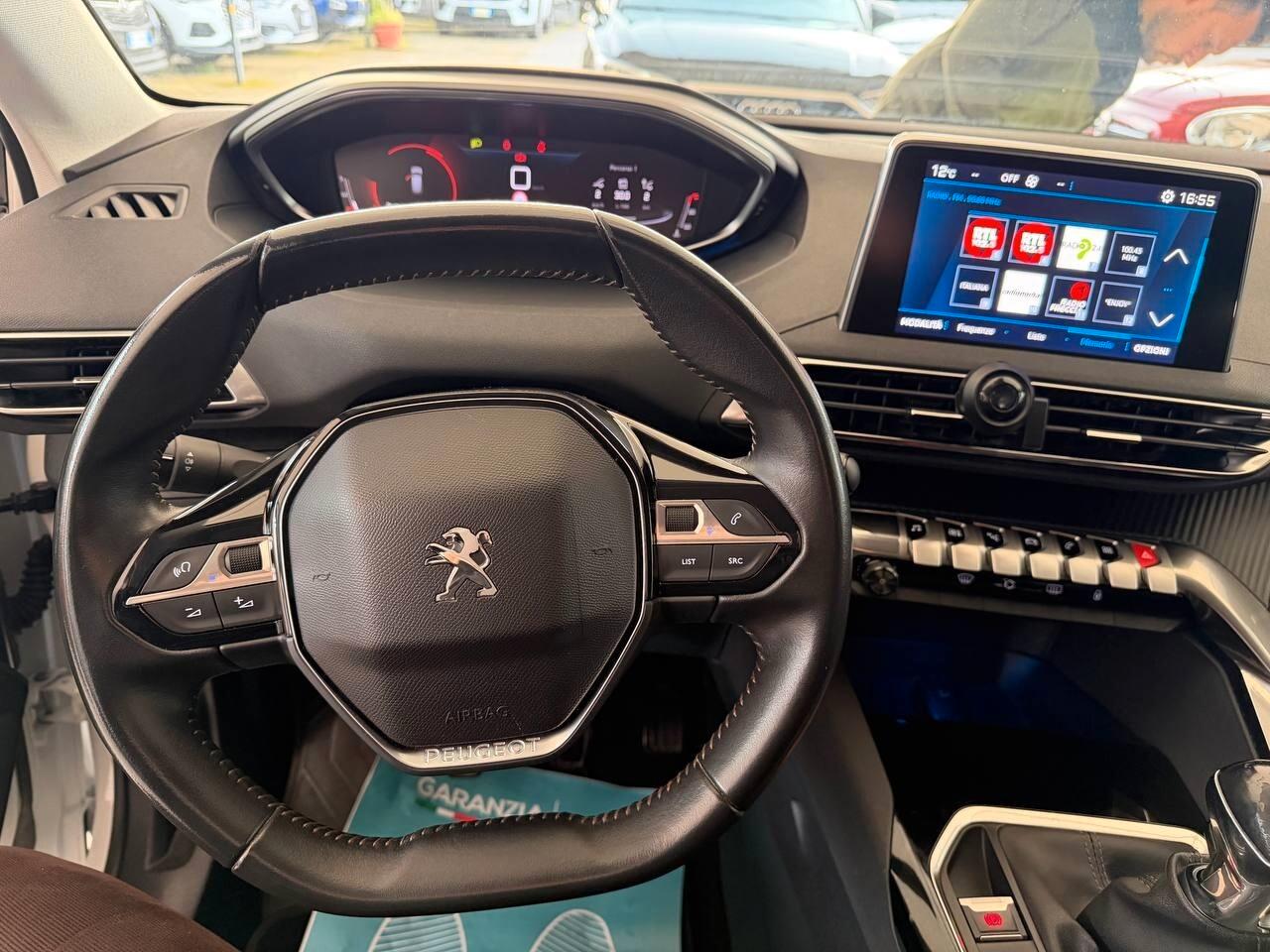 Peugeot 3008 2022 130 S&S CASTELLETTO + MANUALE