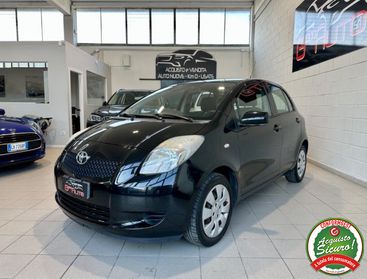 TOYOTA Yaris 1.0 5p. Sol *NEOPATENTATI*UNICO PROPRIETARIO*