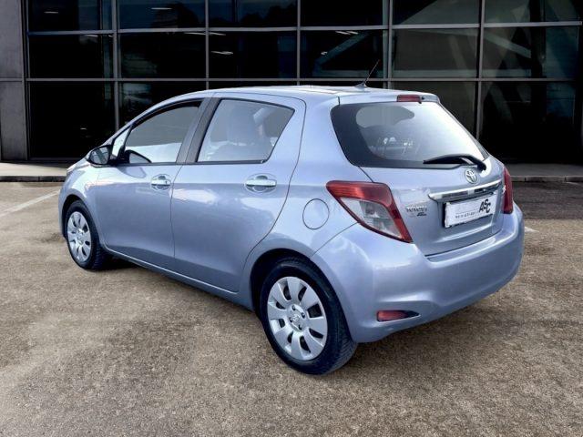 TOYOTA Yaris 1.0 BENZ 69 CV 5 porte Lounge OK NEOPATENTATI