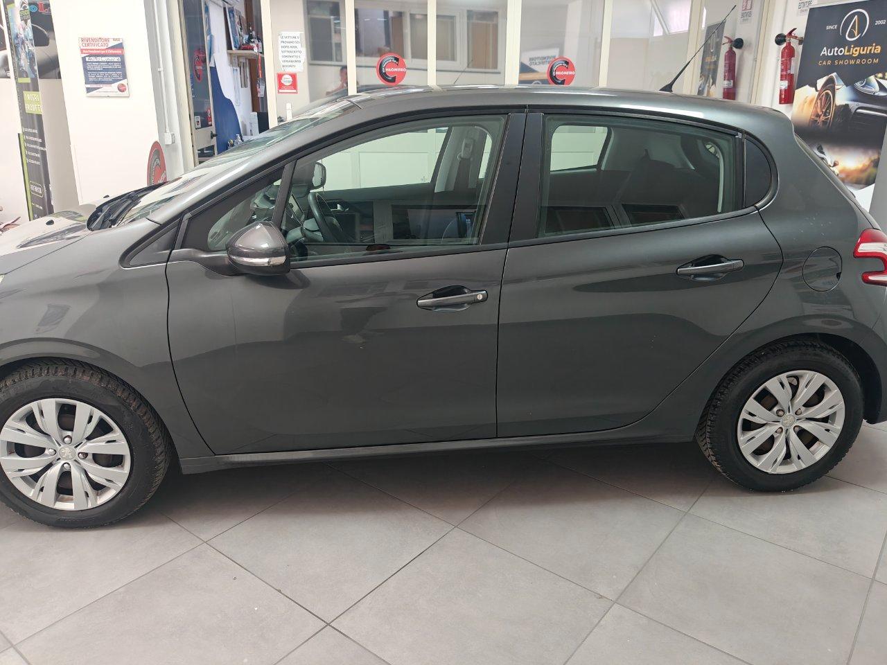 Peugeot 208 5 Porte 208 5p 1.0 puretech (vti) 12v Active LEGGI
