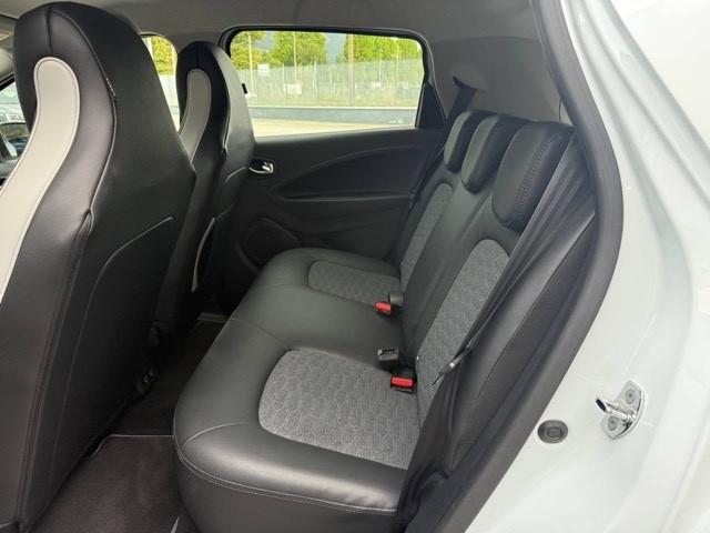 RENAULT Zoe Intens R135