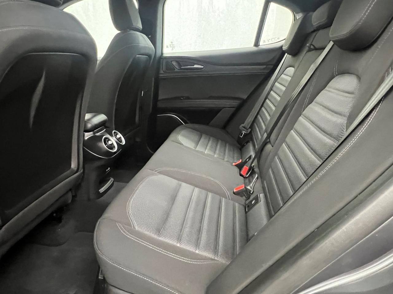 ALFA ROMEO Stelvio 2022 Stelvio 2.2 t Super Business rwd 160cv auto