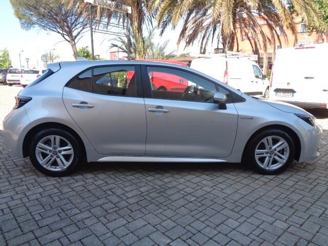 Toyota Corolla 1.8 Hybrid Business NAVI