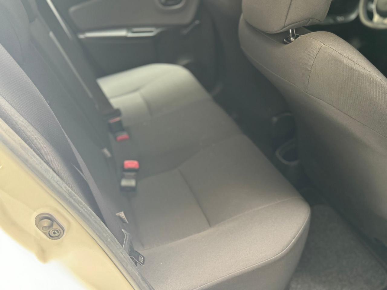 Toyota Yaris 1.0 5 porte Lounge