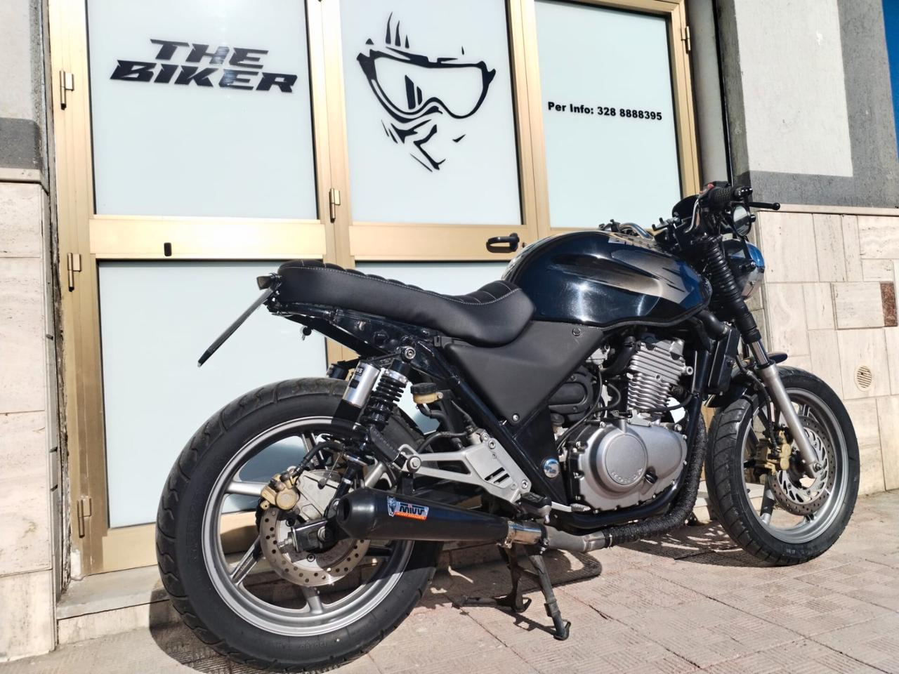 Honda CB 500 Cafè racer bicilindrico