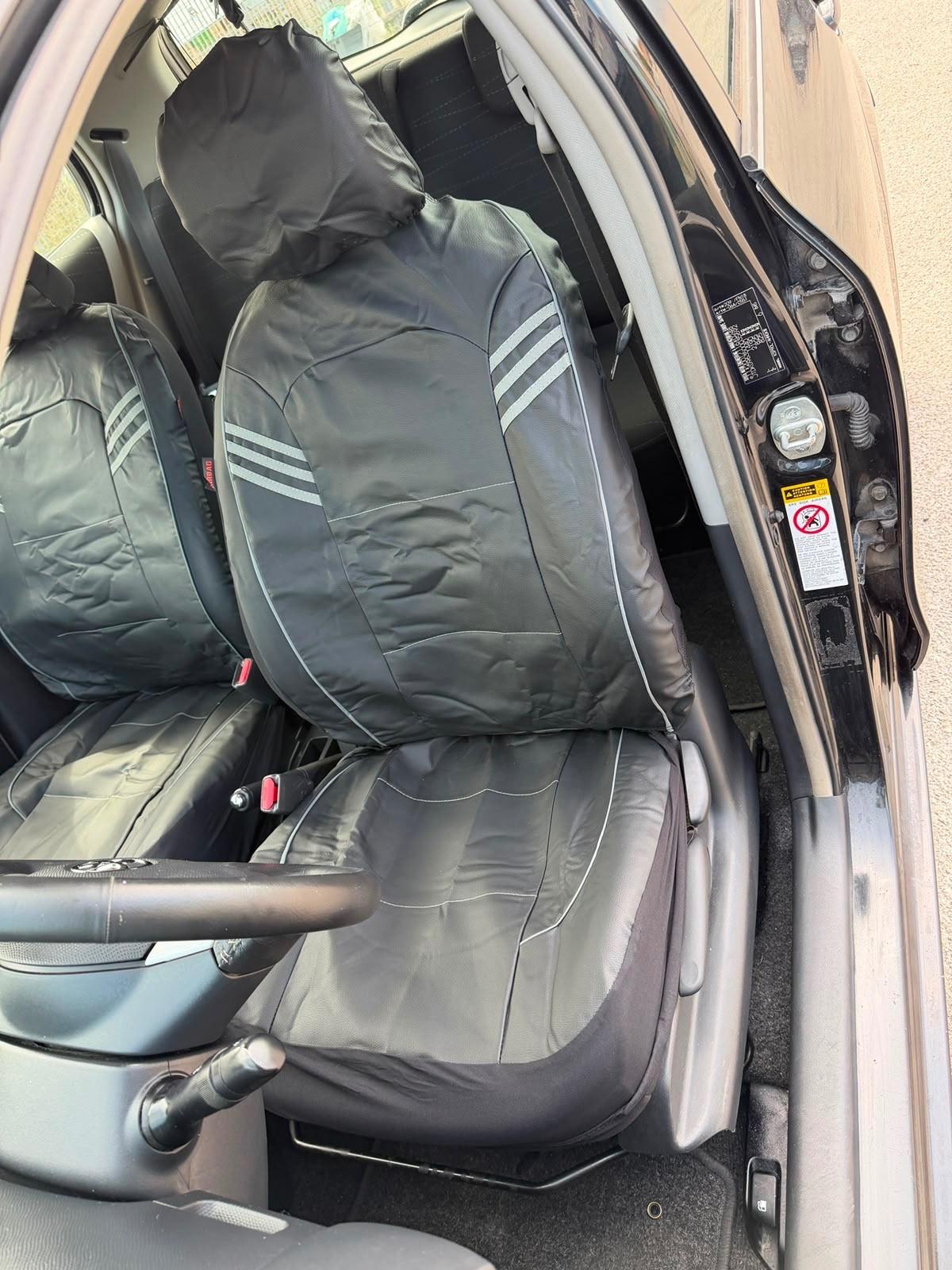 Toyota Yaris 1.0 5p Sol 130000 km