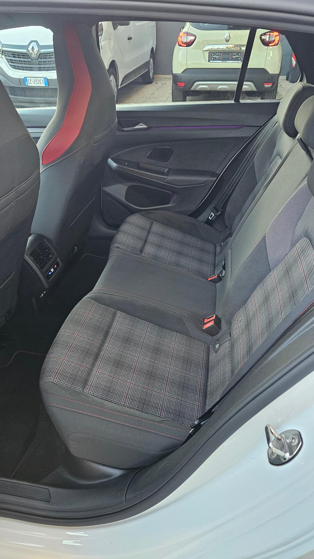 Volkswagen Golf GTI 2.0 245CV TSI DSG IQ LIGHT 19' LED PERLA