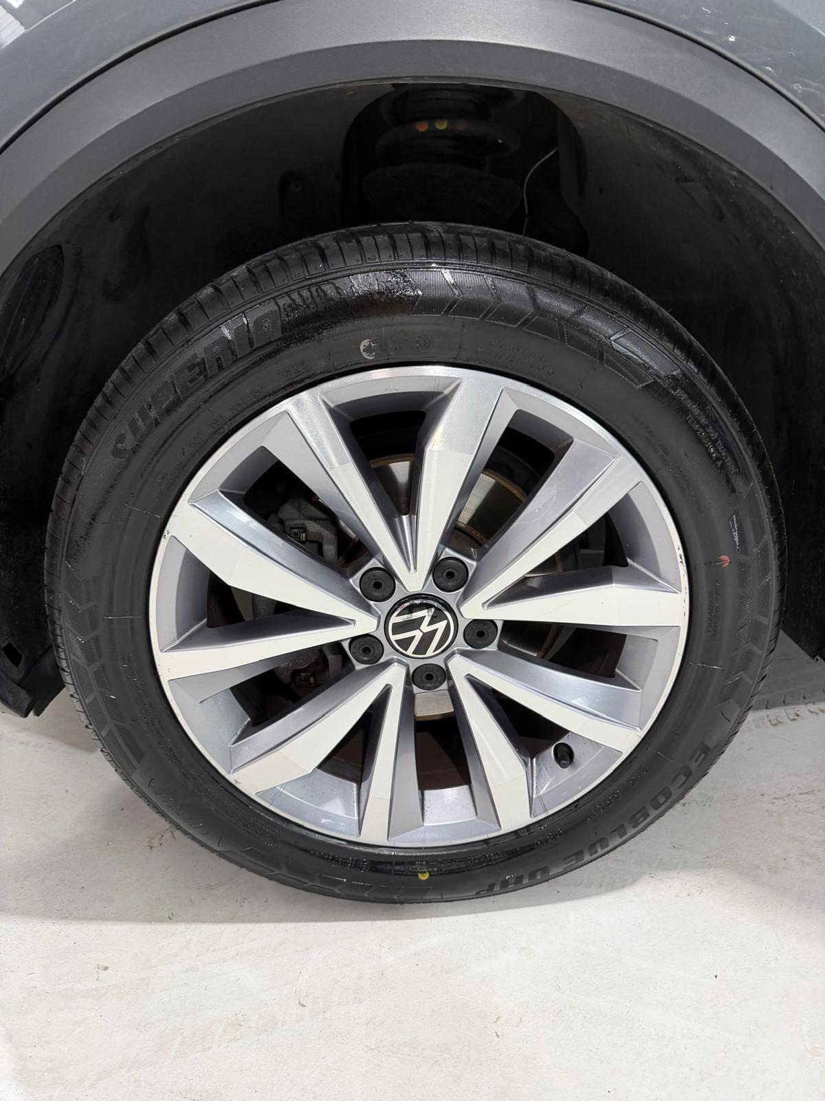 Volkswagen T-Roc Benzina Cambio Automatico 9500km