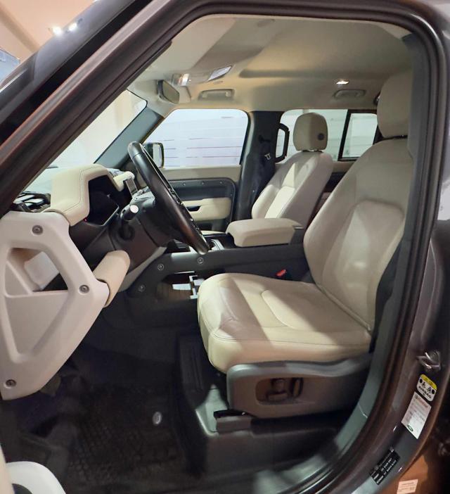 LAND ROVER Defender 110 3.0D I6 200 CV AWD Auto X-Dynamic SE