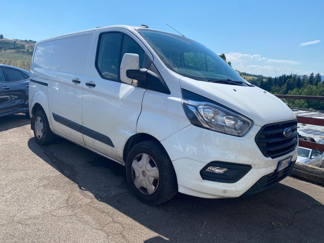 Ford Transit custum ibrido disel