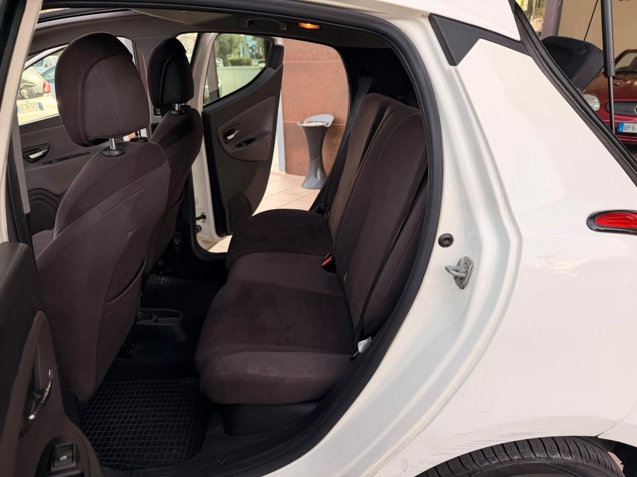 Lancia Ypsilon 1.3 MJT 16V 95 CV 5 porte S&S Platinum