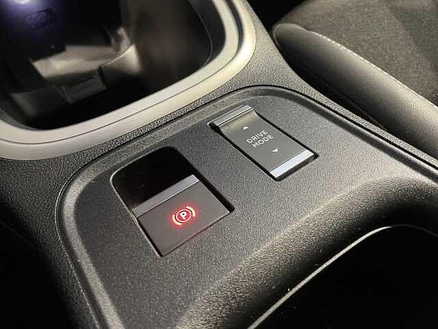 Jeep Avenger 1.2 Hybrid 110CV Autom. Summit (MHEV) - NEOPATENTATI