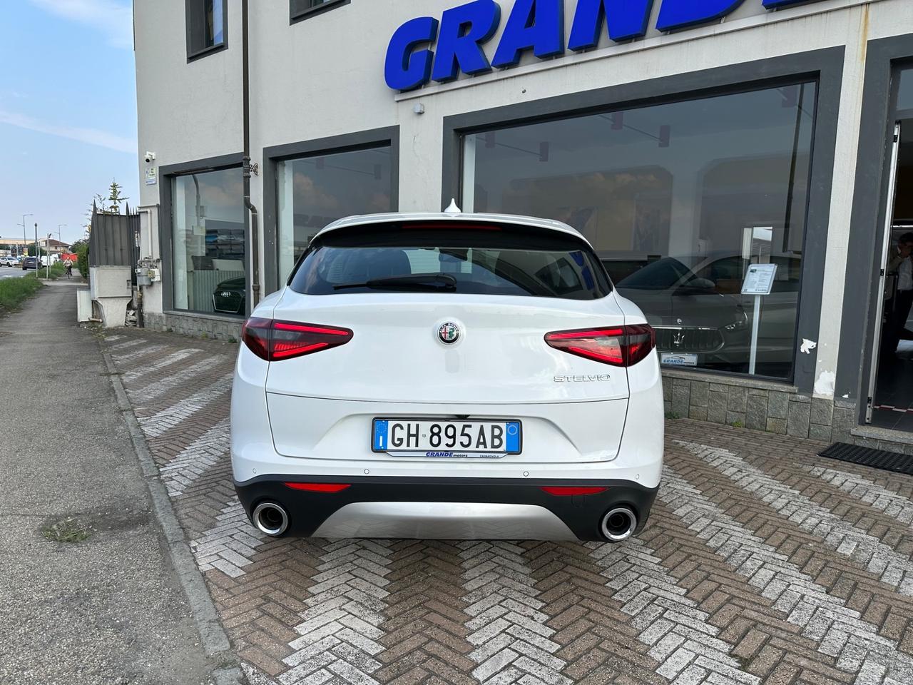Alfa Romeo Stelvio 2.2 t Business 160cv Autocarro N1 *NO VINCOLI*