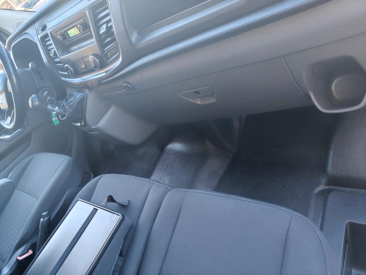 Ford Transit Custom Passo lungo