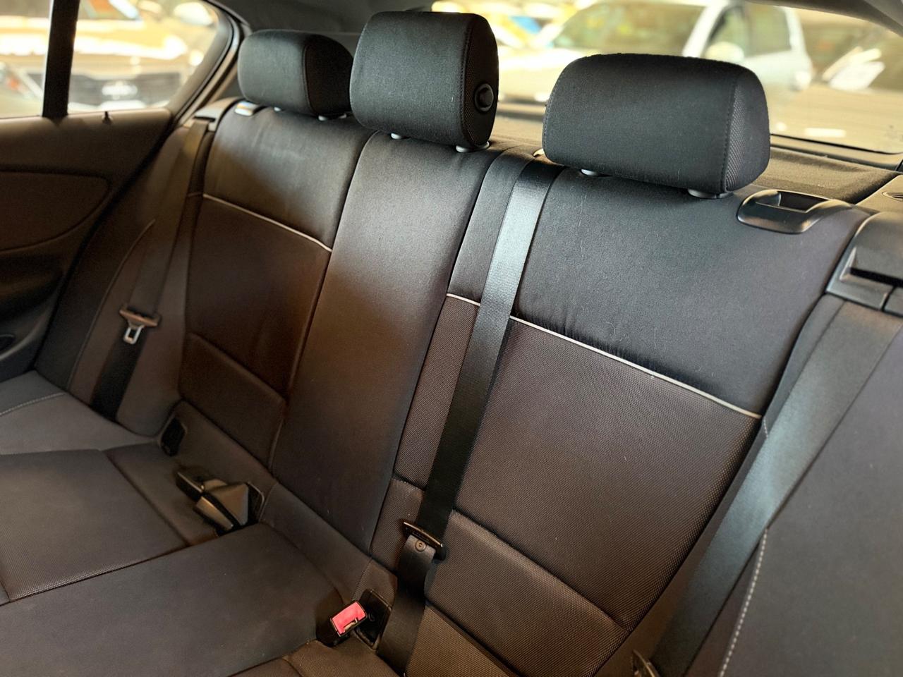 Bmw 116 116d 2.0 116CV cat 5 porte Attiva NEOPATENTATI