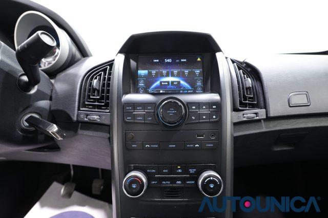 MAHINDRA XUV500 2.2 16V FWD W10 FARI LED 7 POSTI FARI LED