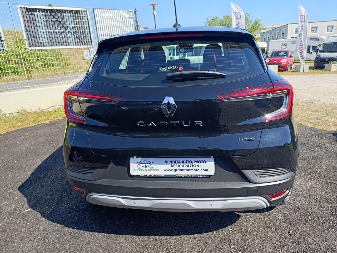 Renault Captur 1.6 E-Tech full hybr.Equilibre 145cv auto