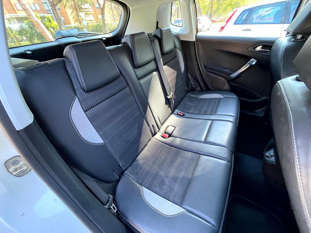 Peugeot 2008 GARANZIA 24 MESI 1.6 e-hdi Allure s NEOPATENTATI