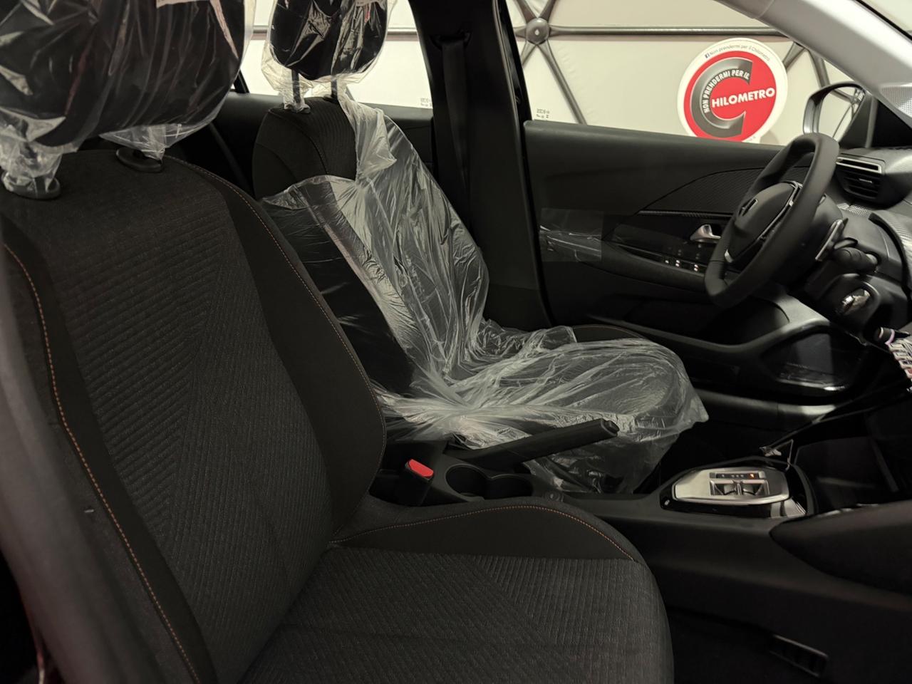 Peugeot 208 Hybrid 110 e-DCS6 Business