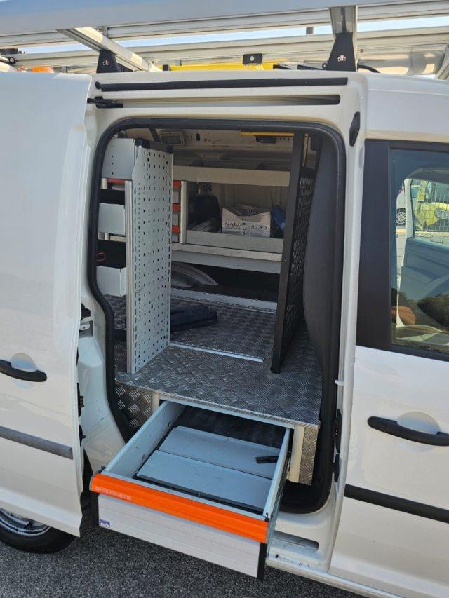 VOLKSWAGEN Caddy 2.0 TDI 122 CV 4Motion Furgone