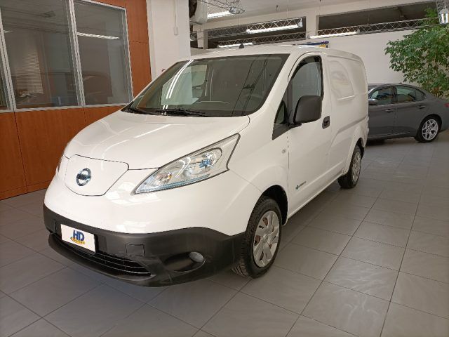 NISSAN e-NV200 EV Van