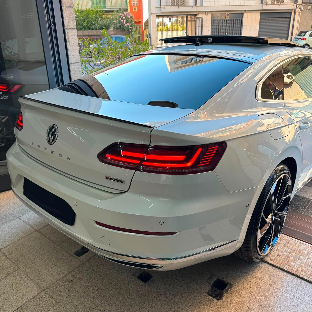 Volkswagen Arteon 2.0 BiTDI 240cv 4MOTION DSG R-Line