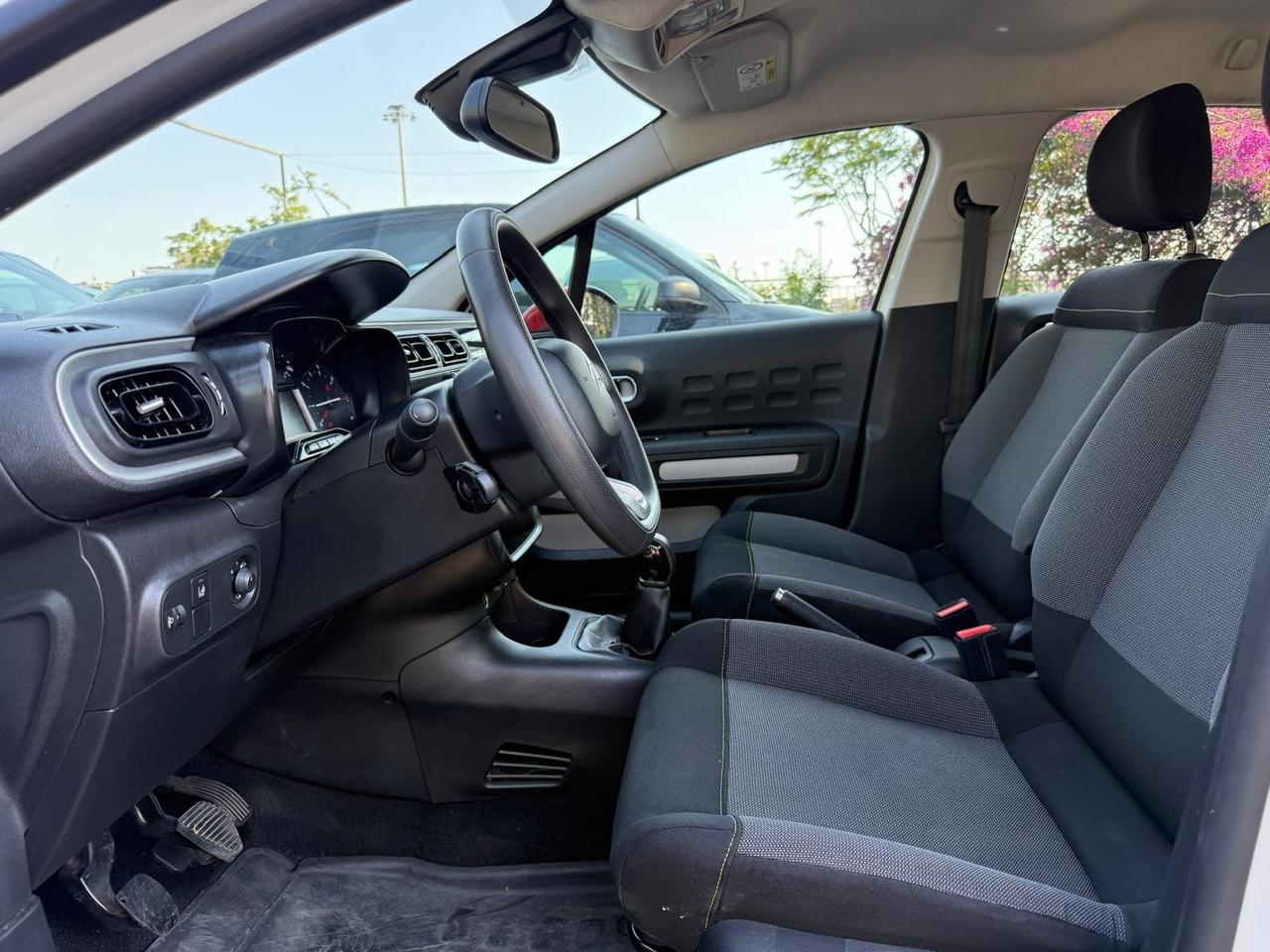Citroen C3 83cv Benzina 5 porte Shine Navi bicolor pdc