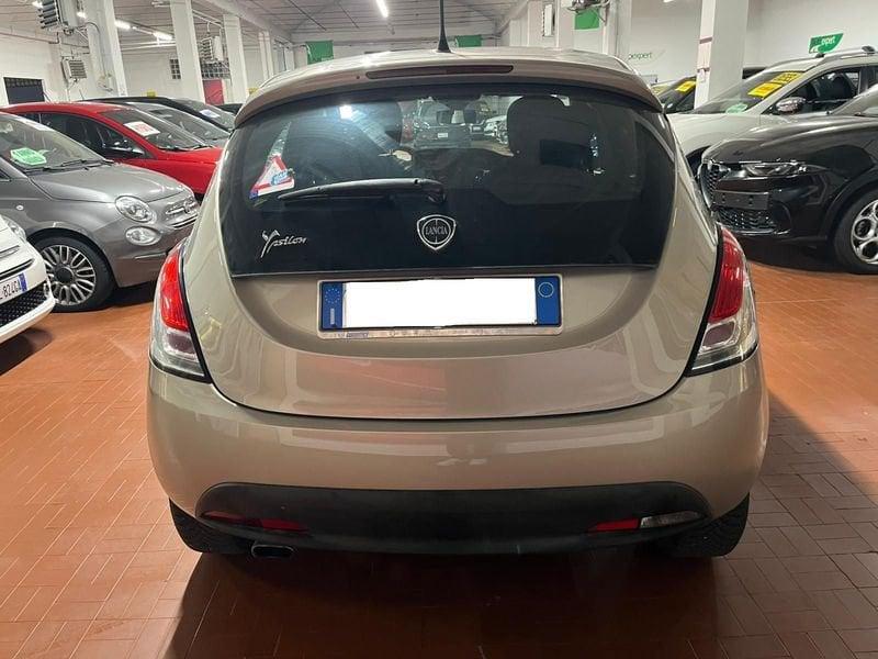 Lancia Ypsilon Ypsilon 1.2 69 CV 5 porte Gold