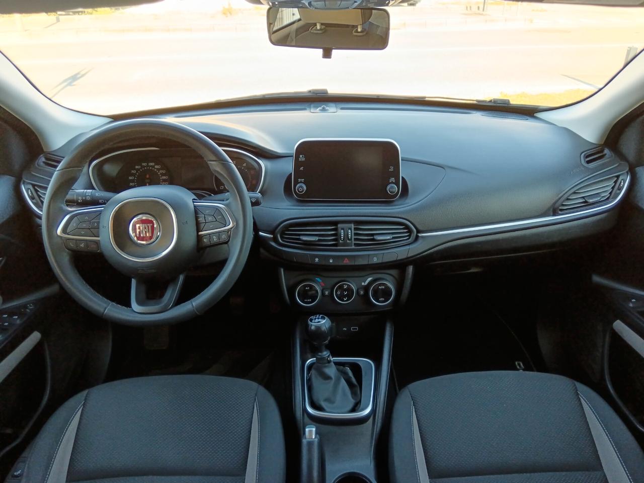 Fiat Tipo 1.6 Mjt S&S SW Lounge