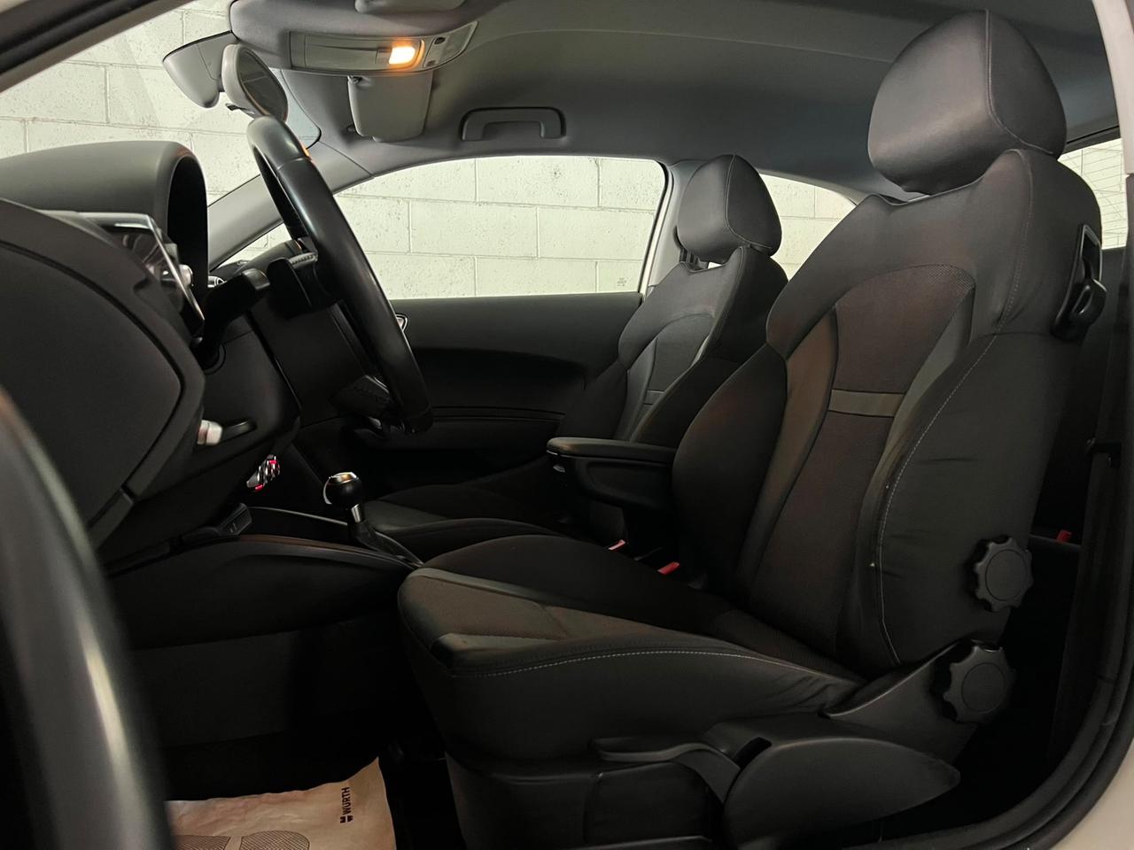 Audi A1 1.6 TDI S tronic Ambition