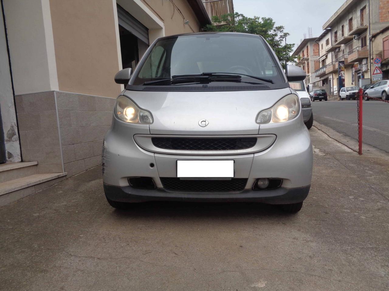 Smart ForTwo 1000 62 kW coupé passion (Finanziabile)