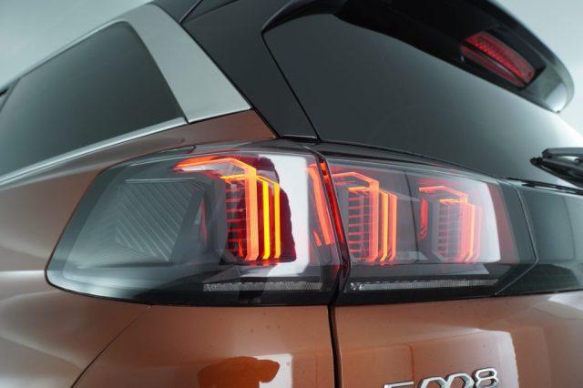 PEUGEOT 5008 5008 BlueHDi 130 S&S EAT8 GT