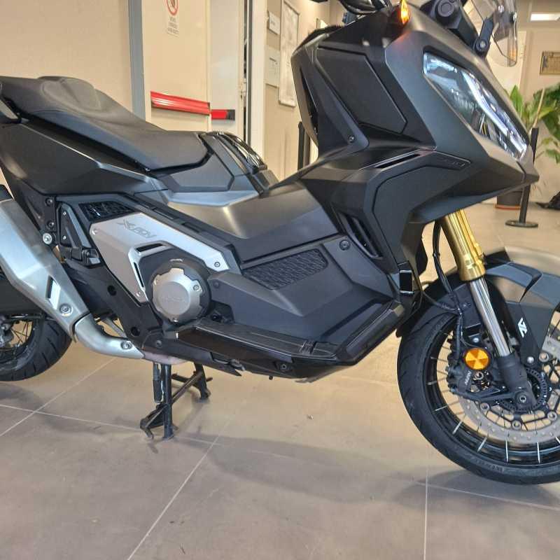 Honda X-ADV 750 DCT - 2022
