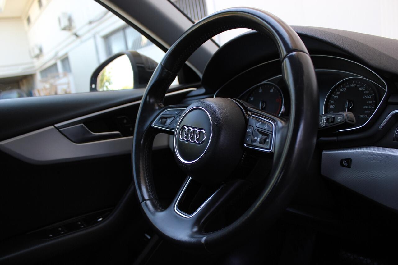 ° Audi A4 2.0 TDI 150 CV S tronic Sport.