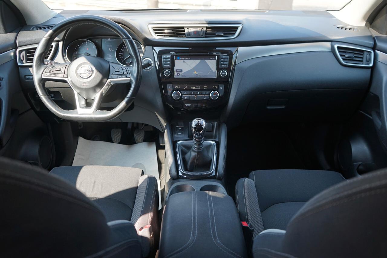 Nissan Qashqai 1.5 dCi N-Connecta