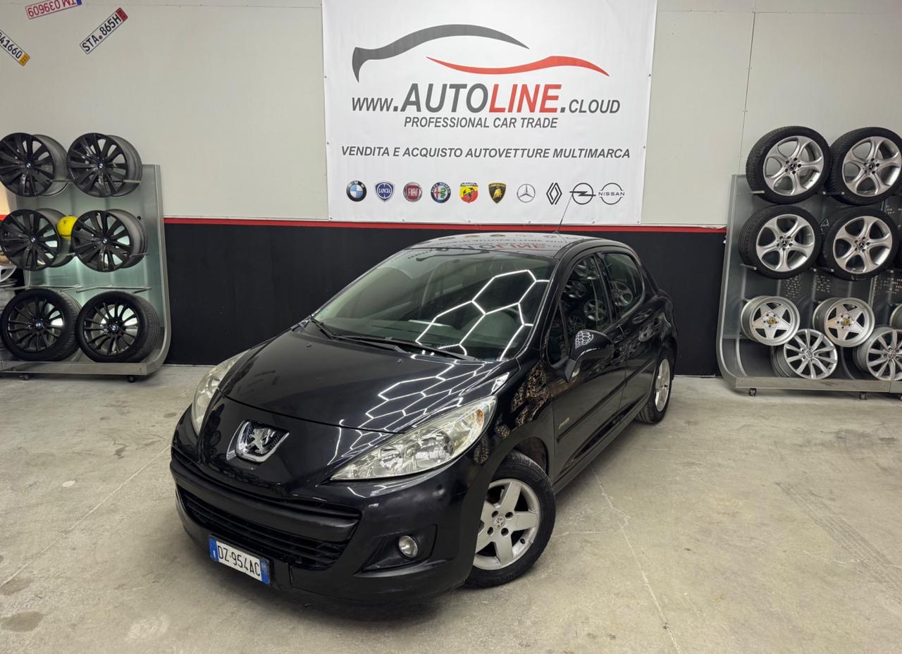 Peugeot 207 1.4 HDi ADATTA NEOPATENTATI 70CV 5p. XS