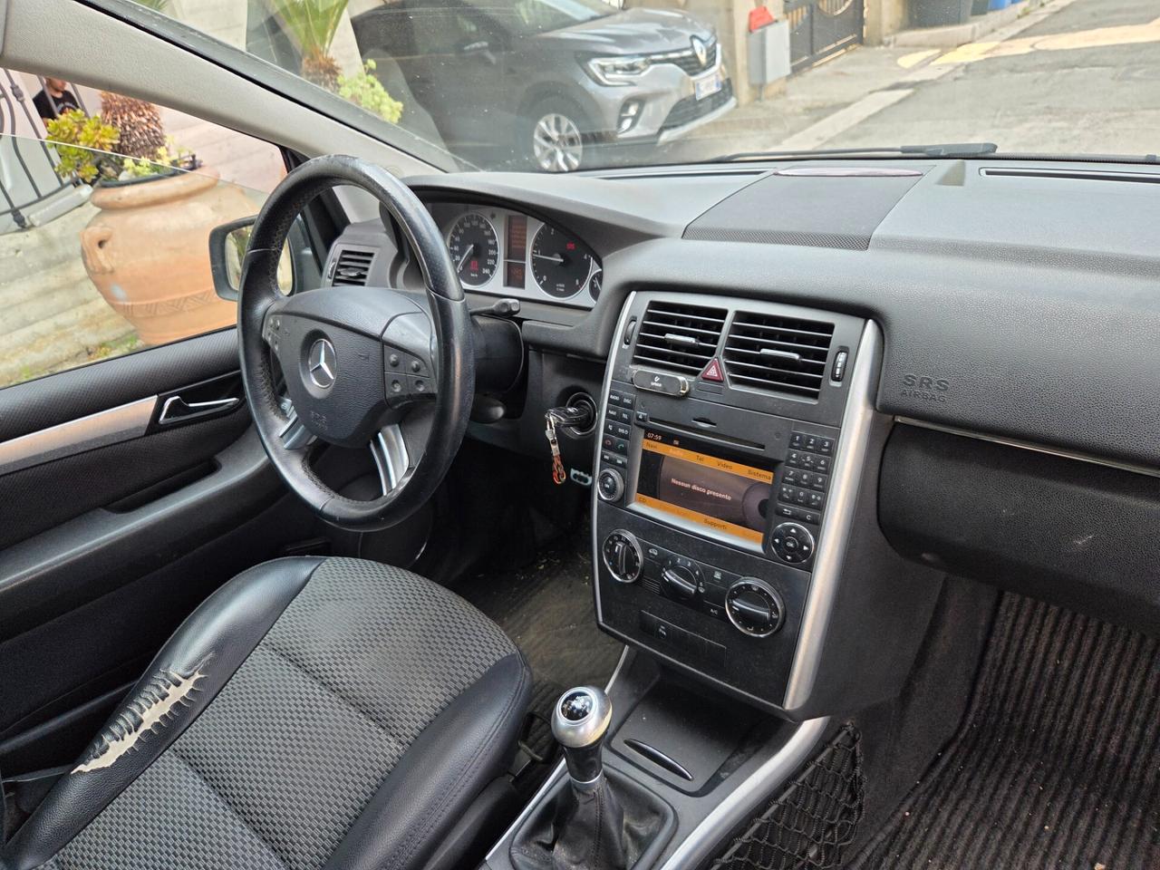 Mercedes-benz B 180 CDI Executive - 2010