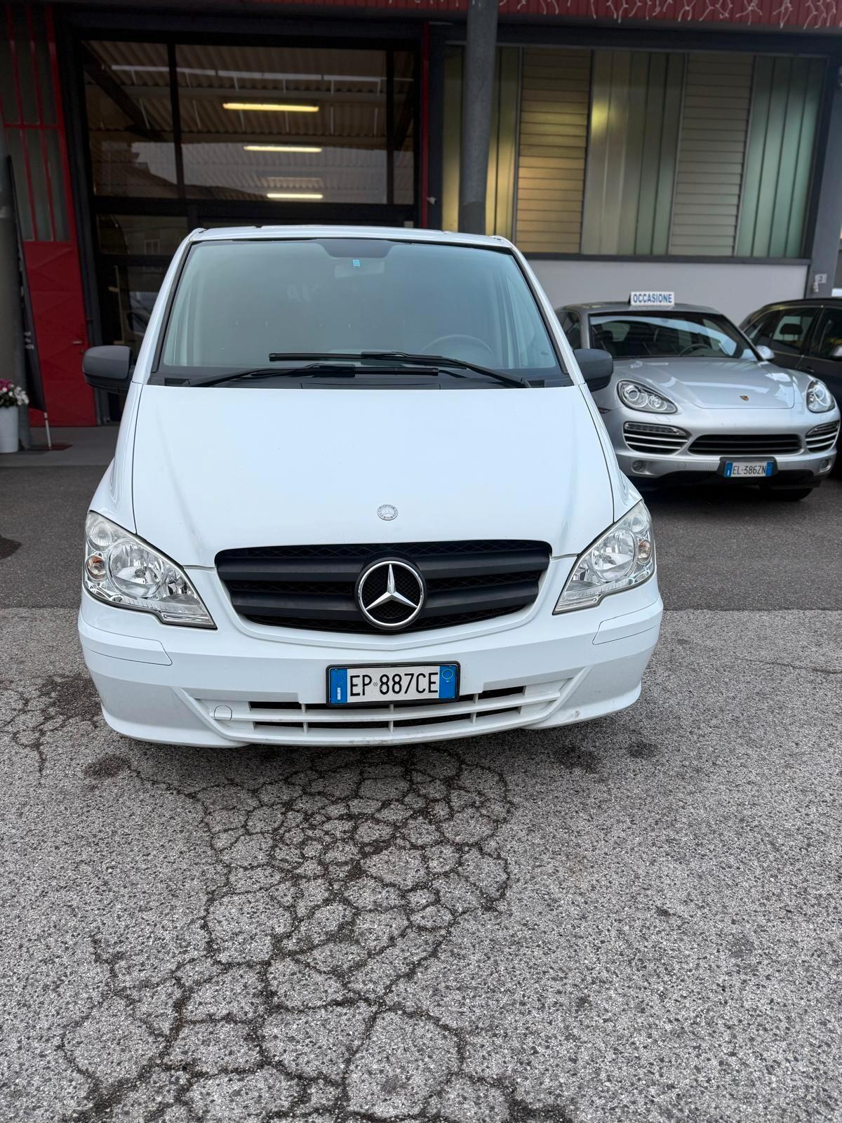 Mercedes-Benz Vito 2.2 Vito 2.2 113 CDI Mixto Vetrato Long 6 POSTI