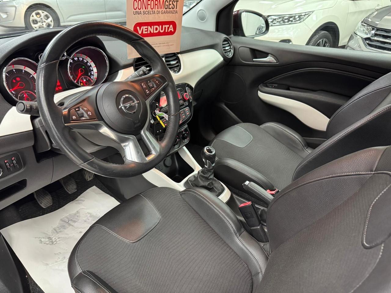 Opel Adam 1.2 70 CV White/Black Link