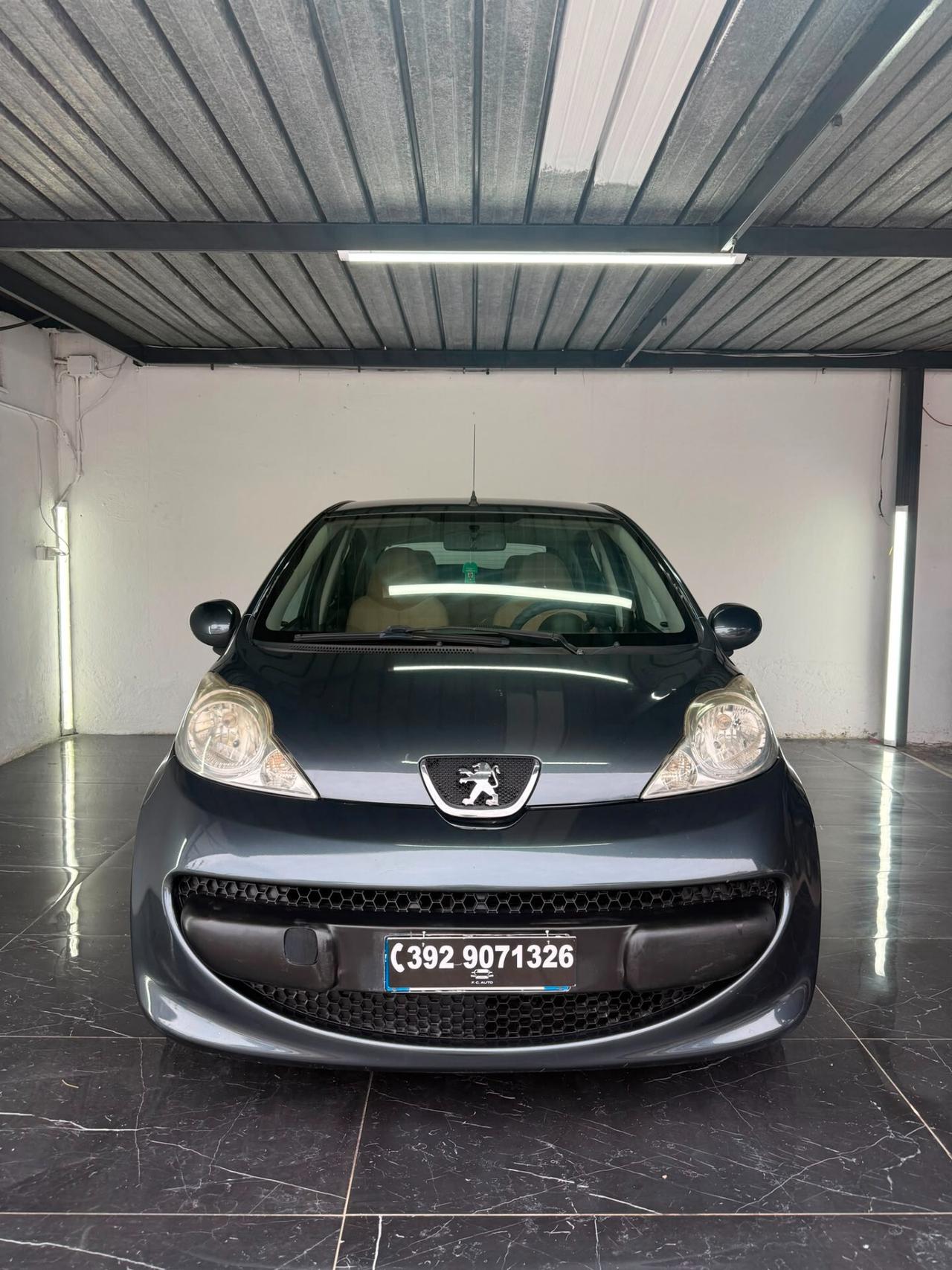 Peugeot 107 GPL 1.0 68CV 5p. Sweet Years