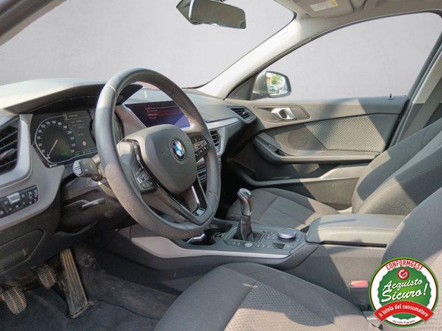 BMW 116 d 5p. Business Advantage