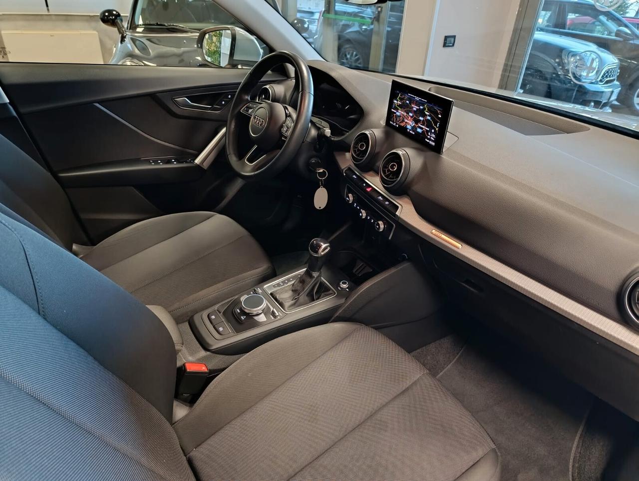 Audi Q2 35 TDI S tronic Business