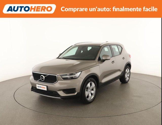 VOLVO XC40 T3 Momentum Pro