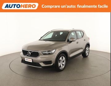 VOLVO XC40 T3 Momentum Pro
