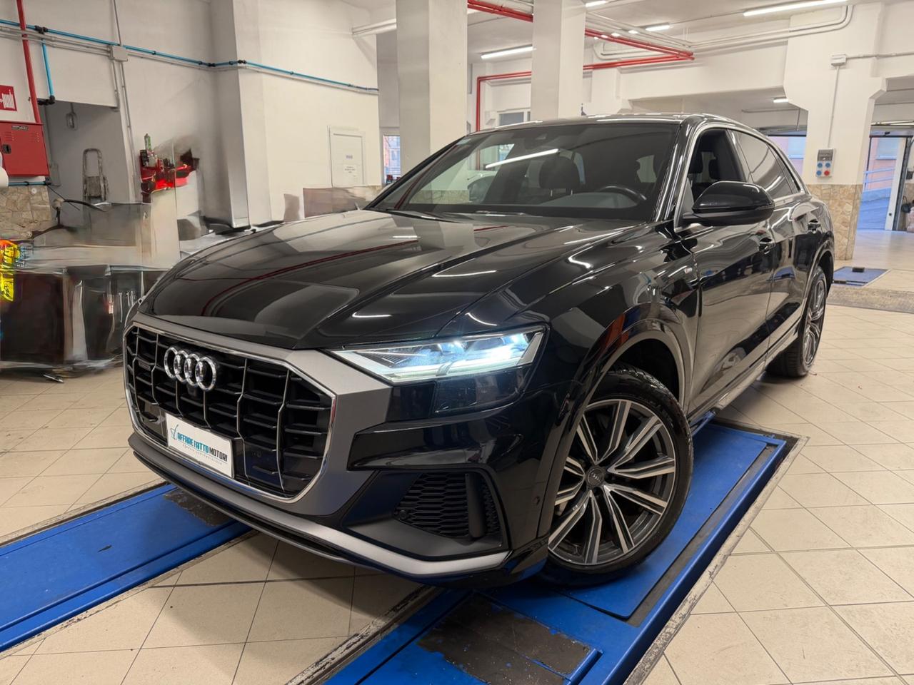 Audi Q8 50 TDI 286 CV quattro tiptronic S-Line
