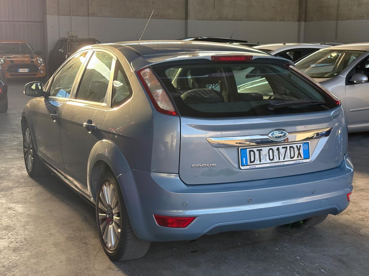 Ford Focus 2.0 (145CV) 5p. Bz.- GPL Tit.