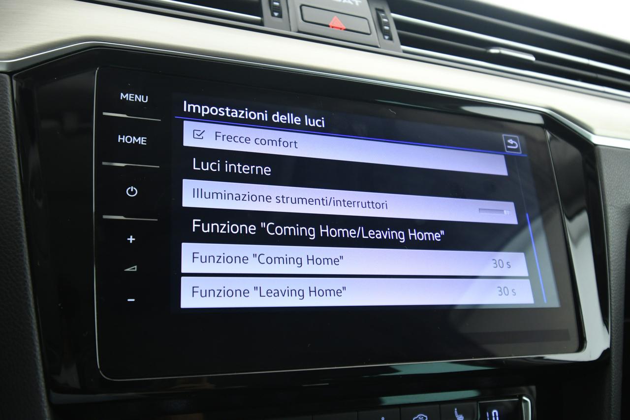 VOLKSWAGEN Passat Variant 2.0 tdi Executive 190cv dsg ACC+APP CONNECT+ALCANTARA